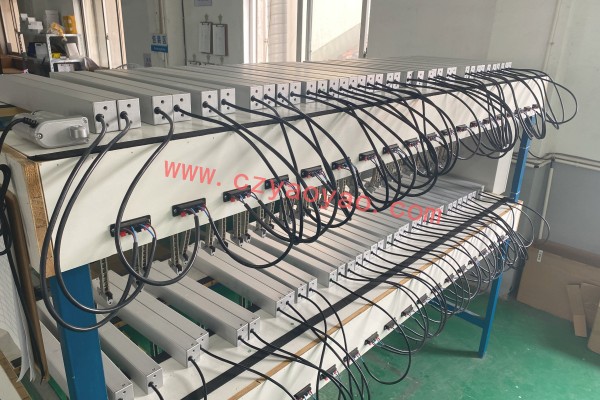 1645523050211540.jpg 鏈條機(jī)1.jpg