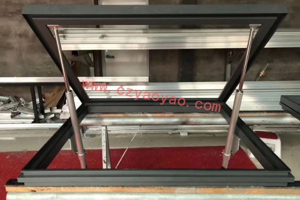 消防排煙天窗該用哪一款電動(dòng)開窗器