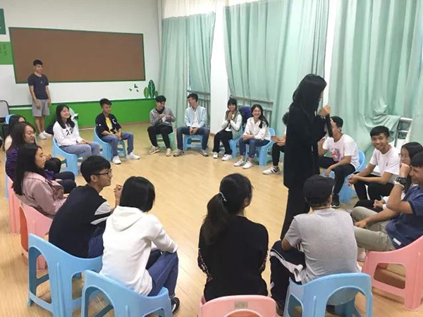 團(tuán)建破冰游戲大風(fēng)吹現(xiàn)場圖片
